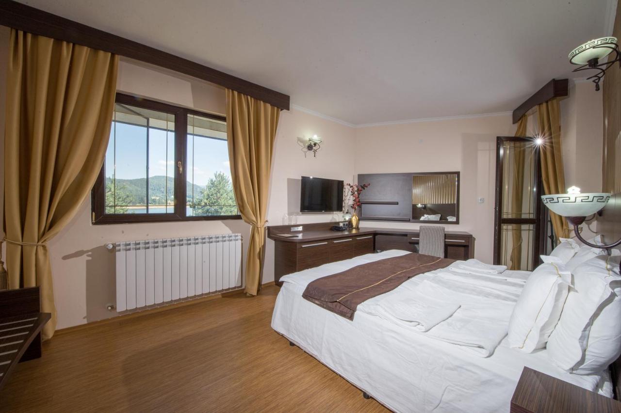 Family Hotel Hebar Batak Kültér fotó