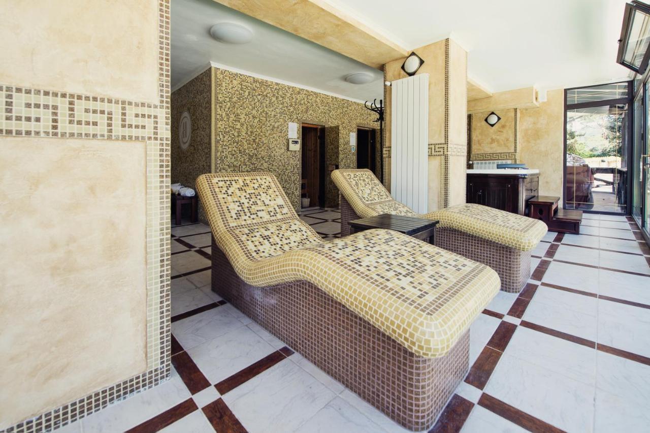 Family Hotel Hebar Batak Kültér fotó