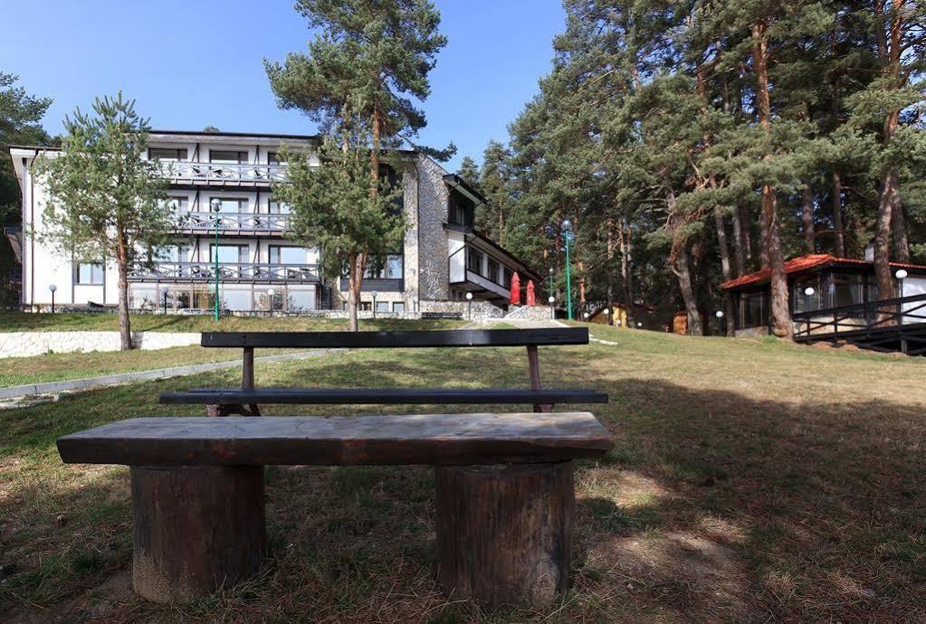 Family Hotel Hebar Batak Kültér fotó