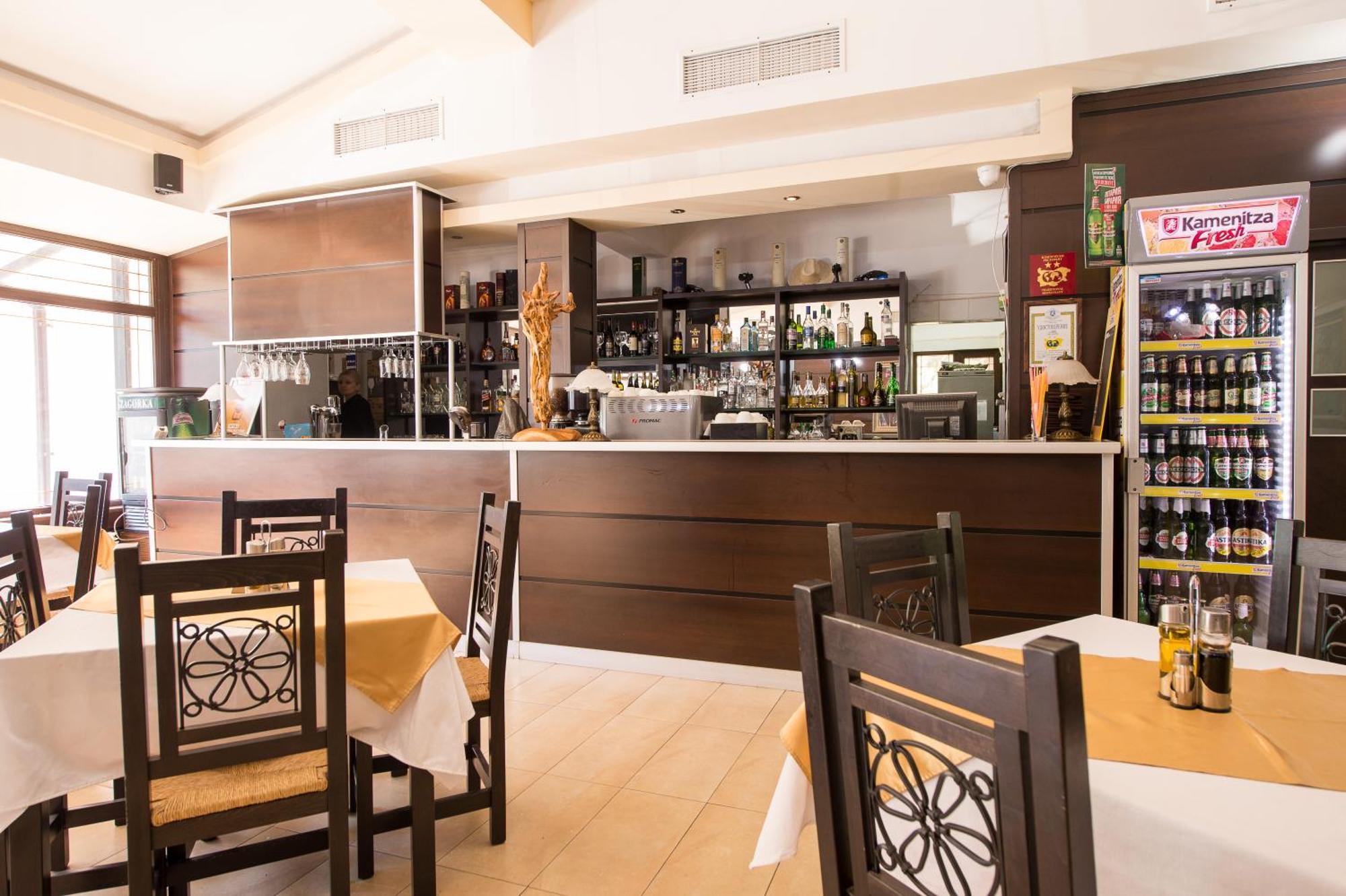 Family Hotel Hebar Batak Kültér fotó